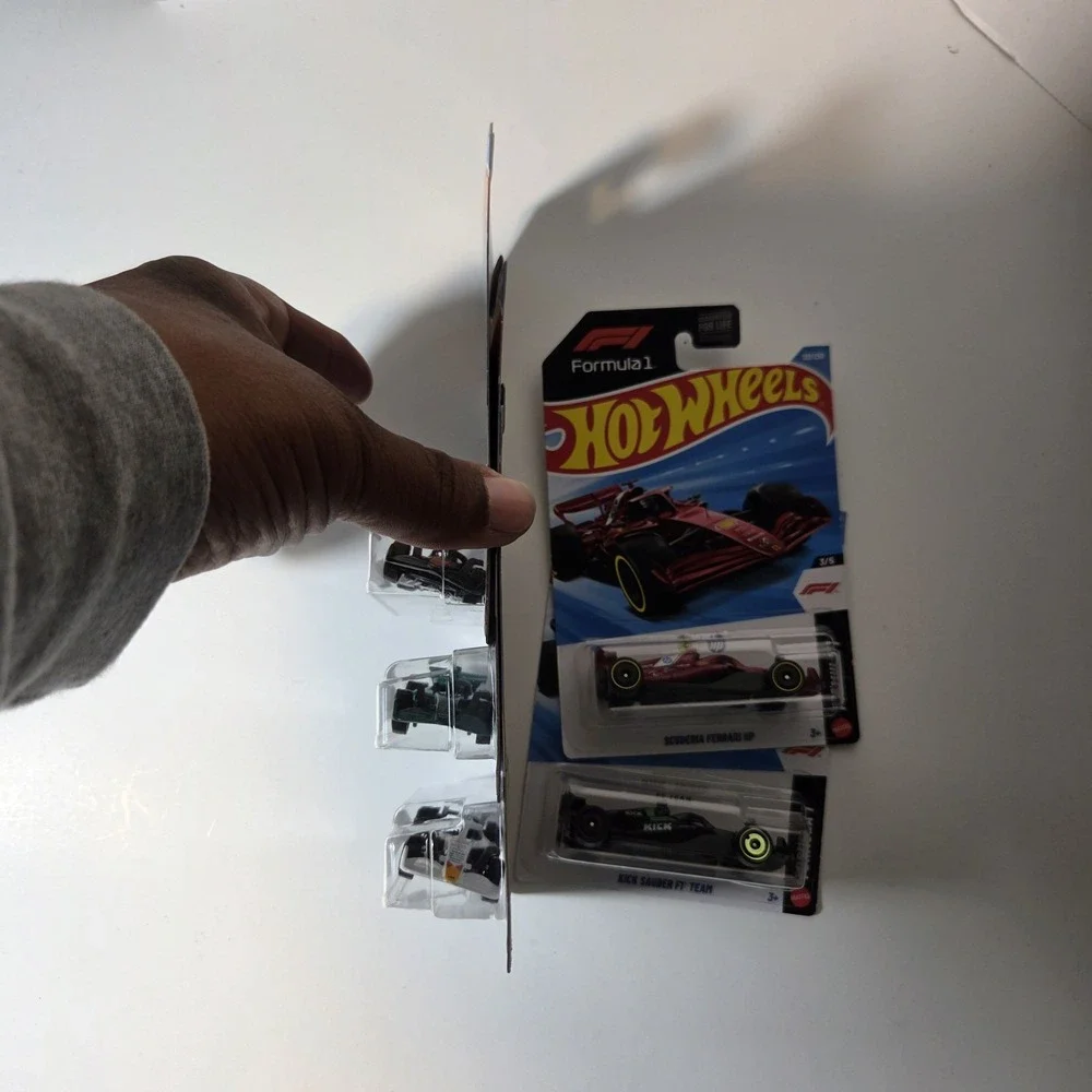 2026 Hot Wheels Formula 1 Visa Cash App, McLaren, Ferrari,Sauber F1,Aramco 5 Car